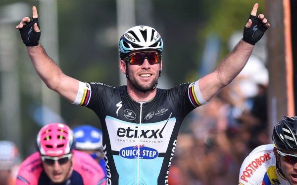 Mark Cavendish mohl v Dubaji oslavit etapovou vhru