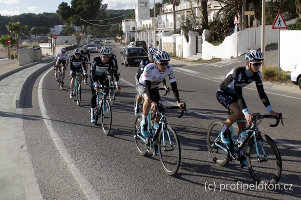 Nuno Bico v dresu portugalskho ampiona na kempu v Calpe