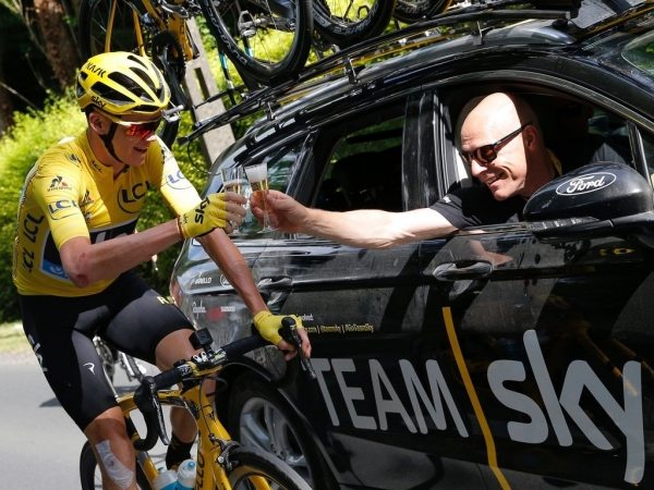 Chris Froome a editel tmu Sky Dave Brailsford slav