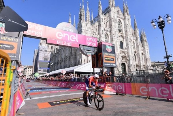 Tom Dumoulin vyhrl 100. ronk Giro d´Italia