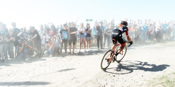 van Avermaet nkolik kilometr ped svm triumfem