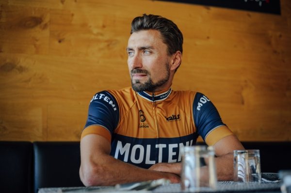 Molteni a Merckx? KALAS Sportswear nemohl odolat...