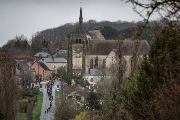 Paris-Nice kostel