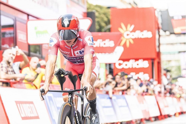 Remco Evenepoel jasn vyhrl asovku Vuelty