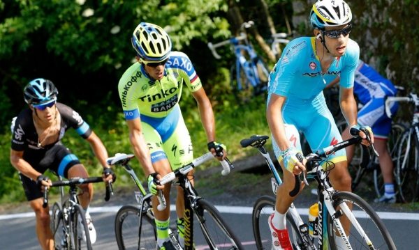 Fabio Aru, Alberto Contador a Richie Porte bojuj na Abetone