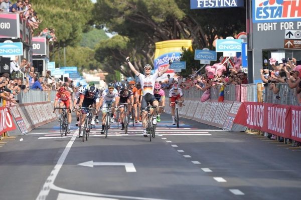 Andr Greipel vtz v Pescaia