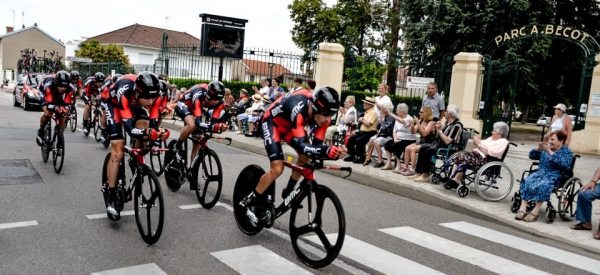 BMC Racing Team na tmov asovce Dauphin