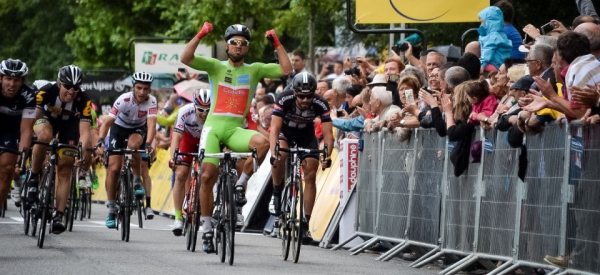 Nacer Bouhanni vtz i ve 4. etap Dauphin