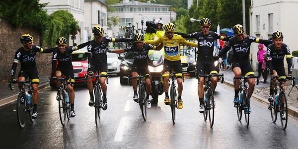 Team Sky a Chris Froome ovldli leton Tour de France