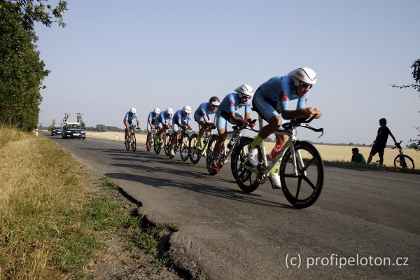 Tmov asovka na Czech Cycling Tour v Uniov